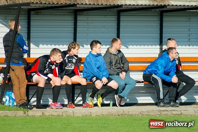 Zdjęcie w galerii na portalu naszraciborz.pl: Klasa okręgowa: Jarosław Pawelec katem Tworkowa wiadomości z regionu