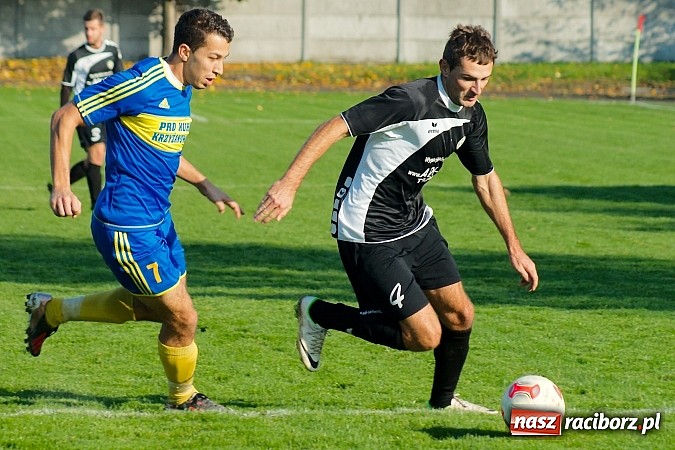 Zdjęcie w galerii na portalu naszraciborz.pl: Klasa okręgowa: Jarosław Pawelec katem Tworkowa wiadomości z regionu