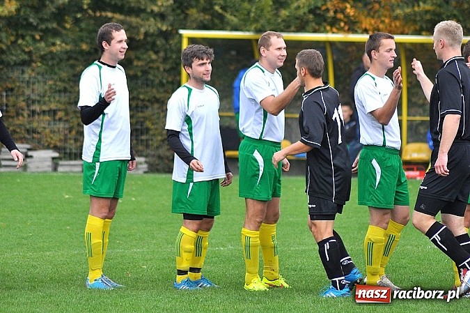 Zdjęcie w galerii na portalu naszraciborz.pl: A klasa: Piotr Święty nie do powstrzymania wiadomości z regionu