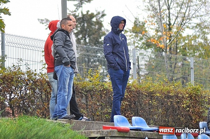 Zdjęcie w galerii na portalu naszraciborz.pl: A klasa: Piotr Święty nie do powstrzymania wiadomości z regionu