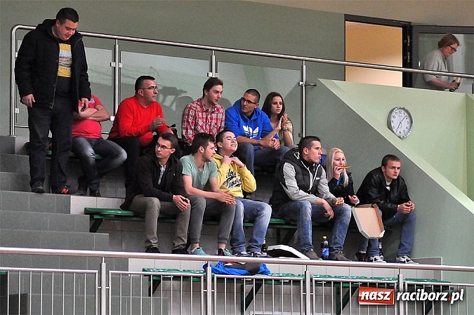 Zdjęcie w galerii na portalu naszraciborz.pl: Koszykarskie derby dla Rybnika wiadomości z regionu