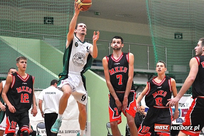 Zdjęcie w galerii na portalu naszraciborz.pl: Koszykarskie derby dla Rybnika wiadomości z regionu