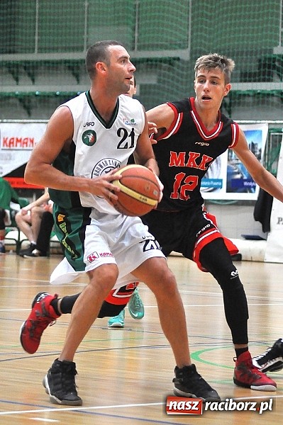 Zdjęcie w galerii na portalu naszraciborz.pl: Koszykarskie derby dla Rybnika wiadomości z regionu