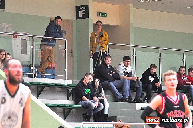 Zdjęcie w galerii na portalu naszraciborz.pl: Koszykarskie derby dla Rybnika wiadomości z regionu