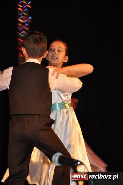 Zdjęcie w galerii na portalu naszraciborz.pl: Finał VII Konkursu Wokalnego Kuźnia Raciborska 2014 wiadomości z regionu