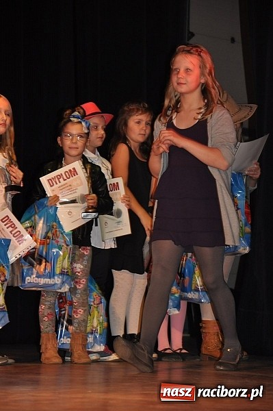 Zdjęcie w galerii na portalu naszraciborz.pl: Finał VII Konkursu Wokalnego Kuźnia Raciborska 2014 wiadomości z regionu