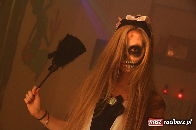 Zdjęcie w galerii na portalu naszraciborz.pl: Halloween w Crazy Clubie wiadomości z regionu