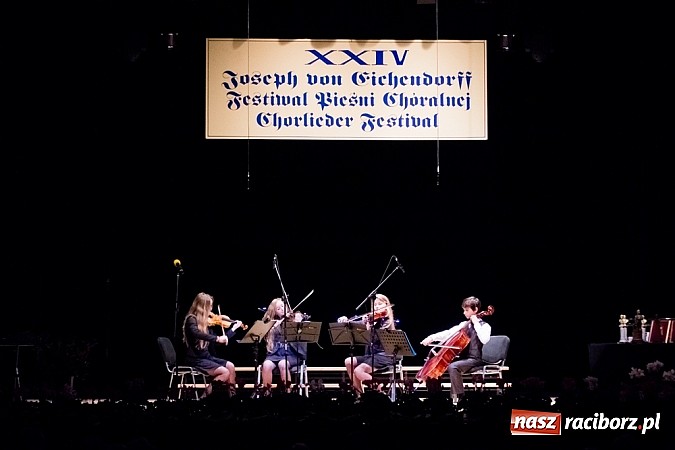 Zdjęcie w galerii na portalu naszraciborz.pl: Ch&oacute;r Juliusza Rogera zdobywcą Grand Prix Festiwalu Pieśni Ch&oacute;ralnej do sł&oacute;w Josepha von Eichendorffa wiadomości z regionu