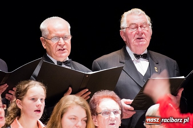 Zdjęcie w galerii na portalu naszraciborz.pl: Ch&oacute;r Juliusza Rogera zdobywcą Grand Prix Festiwalu Pieśni Ch&oacute;ralnej do sł&oacute;w Josepha von Eichendorffa wiadomości z regionu