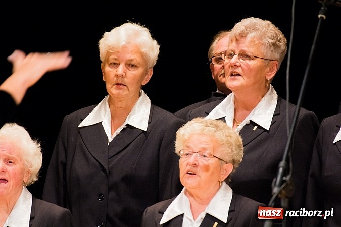 Zdjęcie w galerii na portalu naszraciborz.pl: Ch&oacute;r Juliusza Rogera zdobywcą Grand Prix Festiwalu Pieśni Ch&oacute;ralnej do sł&oacute;w Josepha von Eichendorffa wiadomości z regionu