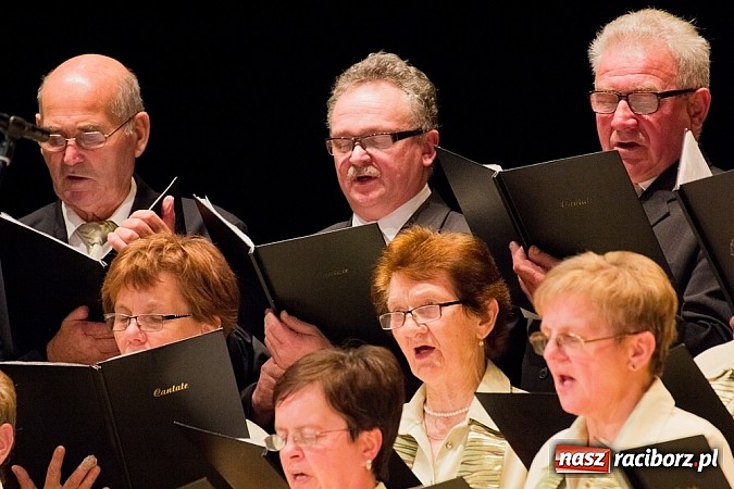 Zdjęcie w galerii na portalu naszraciborz.pl: Ch&oacute;r Juliusza Rogera zdobywcą Grand Prix Festiwalu Pieśni Ch&oacute;ralnej do sł&oacute;w Josepha von Eichendorffa wiadomości z regionu