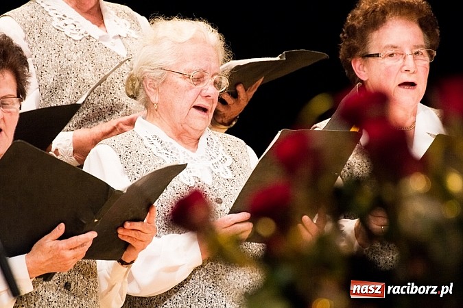 Zdjęcie w galerii na portalu naszraciborz.pl: Ch&oacute;r Juliusza Rogera zdobywcą Grand Prix Festiwalu Pieśni Ch&oacute;ralnej do sł&oacute;w Josepha von Eichendorffa wiadomości z regionu