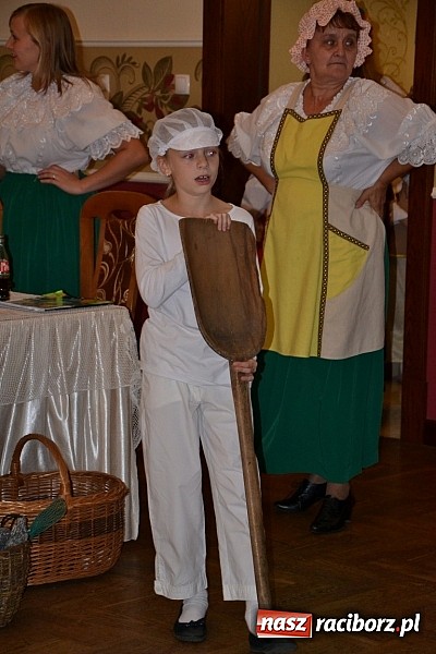 Zdjęcie w galerii na portalu naszraciborz.pl: Biesiada śląska w Zabełkowie - pełna sala w Gościńcu nad strumykiem wiadomości z regionu