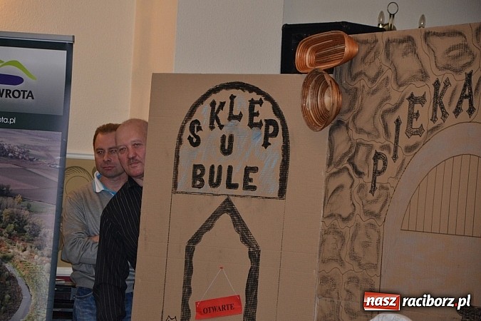 Zdjęcie w galerii na portalu naszraciborz.pl: Biesiada śląska w Zabełkowie - pełna sala w Gościńcu nad strumykiem wiadomości z regionu