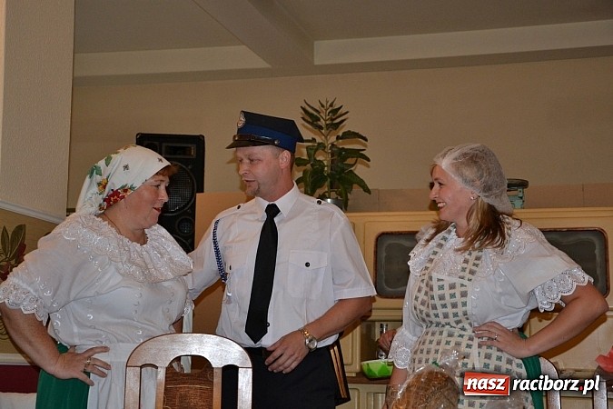 Zdjęcie w galerii na portalu naszraciborz.pl: Biesiada śląska w Zabełkowie - pełna sala w Gościńcu nad strumykiem wiadomości z regionu