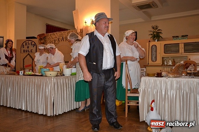 Zdjęcie w galerii na portalu naszraciborz.pl: Biesiada śląska w Zabełkowie - pełna sala w Gościńcu nad strumykiem wiadomości z regionu