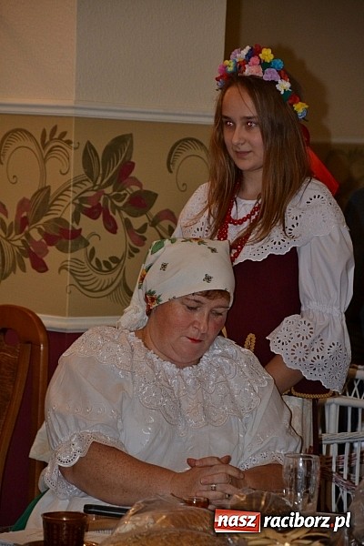 Zdjęcie w galerii na portalu naszraciborz.pl: Biesiada śląska w Zabełkowie - pełna sala w Gościńcu nad strumykiem wiadomości z regionu