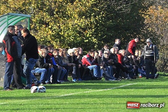Zdjęcie w galerii na portalu naszraciborz.pl: Brzezie pokonało zdziesiątkowane Siedliska wiadomości z regionu