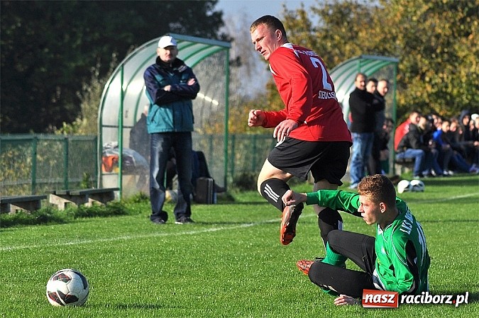 Zdjęcie w galerii na portalu naszraciborz.pl: Brzezie pokonało zdziesiątkowane Siedliska wiadomości z regionu