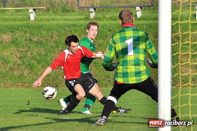 Zdjęcie w galerii na portalu naszraciborz.pl: Brzezie pokonało zdziesiątkowane Siedliska wiadomości z regionu