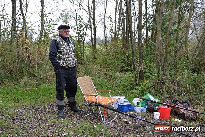 Zdjęcie w galerii na portalu naszraciborz.pl: Wędkarze z Koła Krzyżanowice zakończyli sezon polowaniem na szczupaka wiadomości z regionu