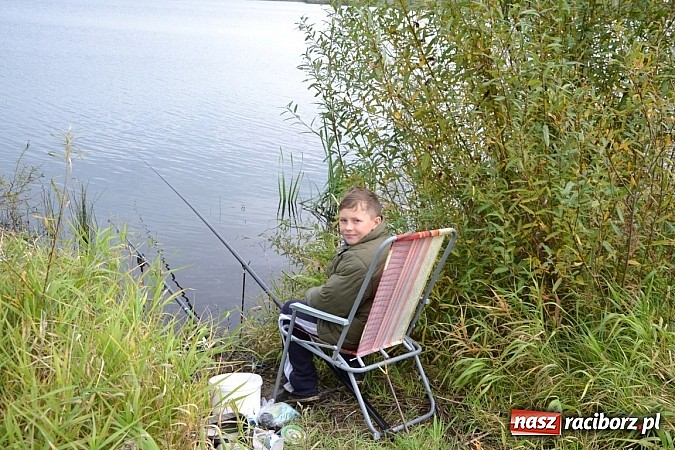 Zdjęcie w galerii na portalu naszraciborz.pl: Wędkarze z Koła Krzyżanowice zakończyli sezon polowaniem na szczupaka wiadomości z regionu