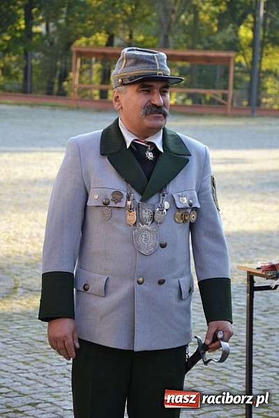 Zdjęcie w galerii na portalu naszraciborz.pl: Ułani mieli dziś musztrę na zamkowym dziedzińcu  wiadomości z regionu