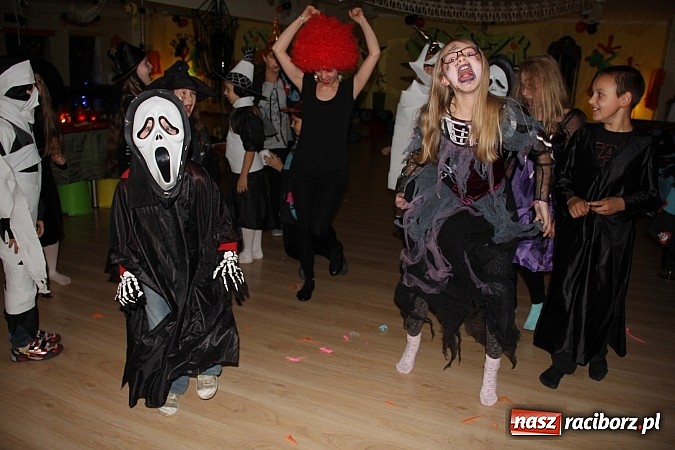 Zdjęcie w galerii na portalu naszraciborz.pl: W Crazy Club słońce świeci cały rok wiadomości z regionu