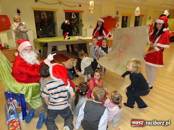 Zdjęcie w galerii na portalu naszraciborz.pl: W Crazy Club słońce świeci cały rok wiadomości z regionu