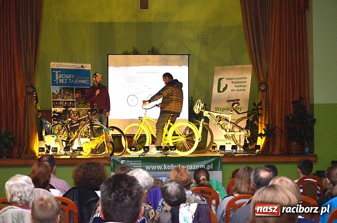 Zdjęcie w galerii na portalu naszraciborz.pl: Jako nasi ojcowie na kole jechali wiadomości z regionu