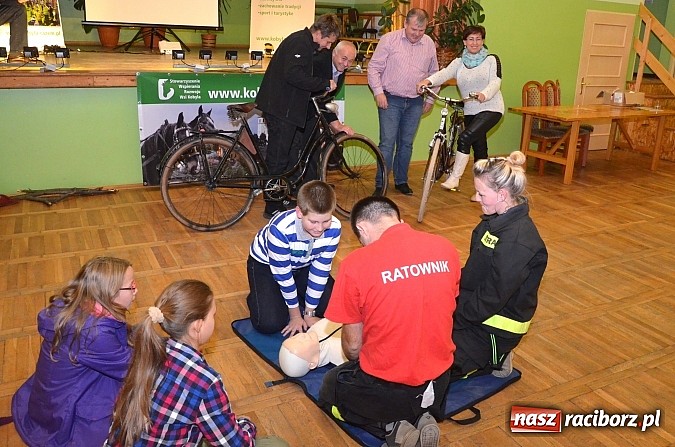 Zdjęcie w galerii na portalu naszraciborz.pl: Jako nasi ojcowie na kole jechali wiadomości z regionu