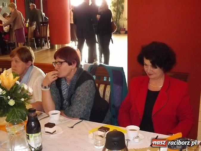 Zdjęcie w galerii na portalu naszraciborz.pl: Jesień życia też może być piękna. Dzień Seniora w restauracji Raciborskiej wiadomości z regionu