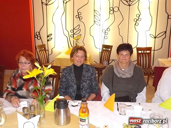 Zdjęcie w galerii na portalu naszraciborz.pl: Jesień życia też może być piękna. Dzień Seniora w restauracji Raciborskiej wiadomości z regionu