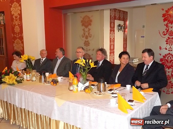 Zdjęcie w galerii na portalu naszraciborz.pl: Jesień życia też może być piękna. Dzień Seniora w restauracji Raciborskiej wiadomości z regionu