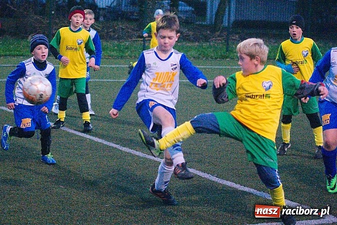 Zdjęcie w galerii na portalu naszraciborz.pl: Orliki: Unia i gorączka nie pokonały Tworkowa wiadomości z regionu