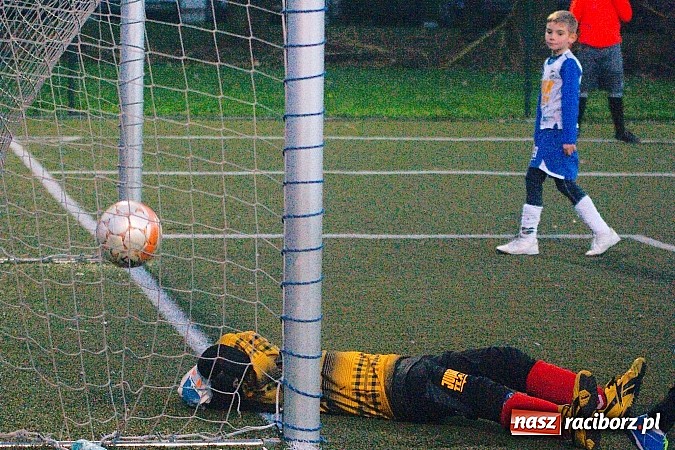 Zdjęcie w galerii na portalu naszraciborz.pl: Orliki: Unia i gorączka nie pokonały Tworkowa wiadomości z regionu