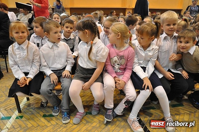 Zdjęcie w galerii na portalu naszraciborz.pl: W Krzanowicach zorganizowano dziś VIII międzynarodowy konkurs gwary laskiej wiadomości z regionu