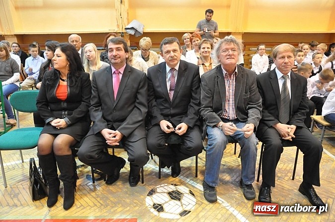 Zdjęcie w galerii na portalu naszraciborz.pl: W Krzanowicach zorganizowano dziś VIII międzynarodowy konkurs gwary laskiej wiadomości z regionu