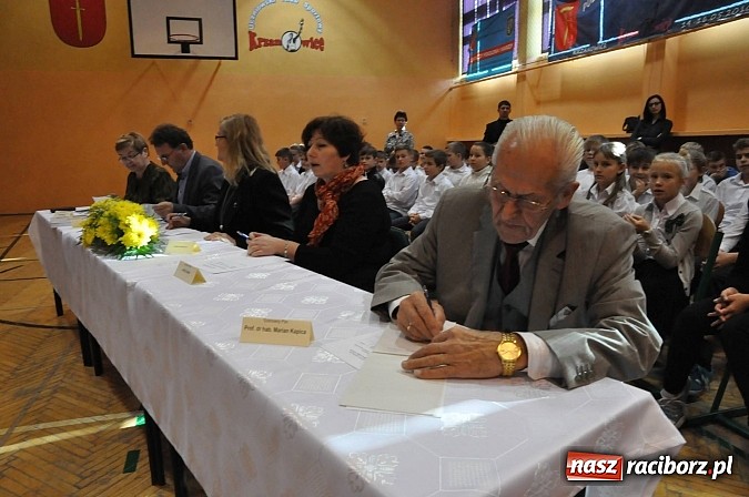 Zdjęcie w galerii na portalu naszraciborz.pl: W Krzanowicach zorganizowano dziś VIII międzynarodowy konkurs gwary laskiej wiadomości z regionu