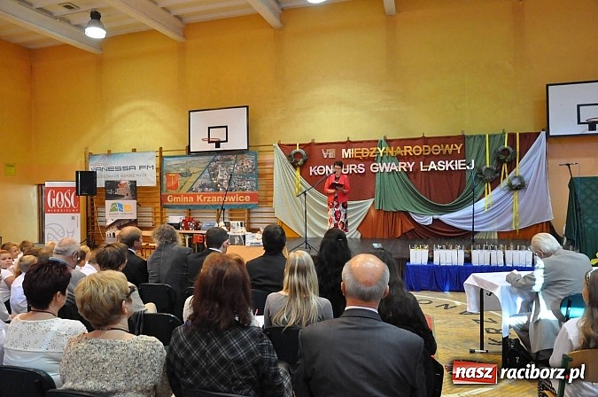 Zdjęcie w galerii na portalu naszraciborz.pl: W Krzanowicach zorganizowano dziś VIII międzynarodowy konkurs gwary laskiej wiadomości z regionu