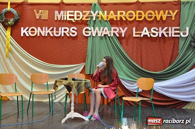 Zdjęcie w galerii na portalu naszraciborz.pl: W Krzanowicach zorganizowano dziś VIII międzynarodowy konkurs gwary laskiej wiadomości z regionu