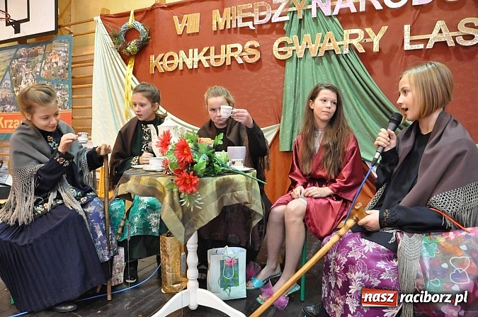 Zdjęcie w galerii na portalu naszraciborz.pl: W Krzanowicach zorganizowano dziś VIII międzynarodowy konkurs gwary laskiej wiadomości z regionu