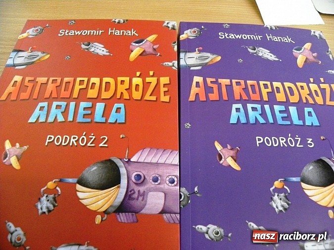 Zdjęcie w galerii na portalu naszraciborz.pl: Literacka gratka w Bibliotece wiadomości z regionu