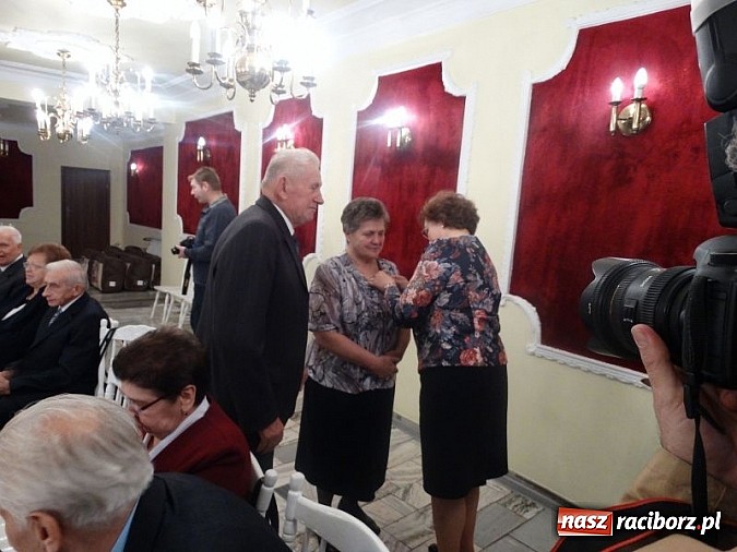 Zdjęcie w galerii na portalu naszraciborz.pl: Złote gody w Kuźni Raciborskiej wiadomości z regionu