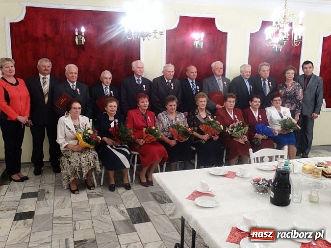 Zdjęcie w galerii na portalu naszraciborz.pl: Złote gody w Kuźni Raciborskiej wiadomości z regionu