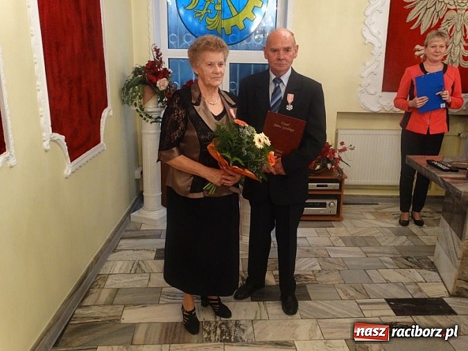Zdjęcie w galerii na portalu naszraciborz.pl: Złote gody w Kuźni Raciborskiej wiadomości z regionu