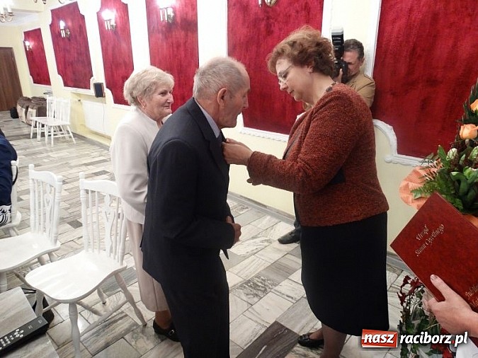 Zdjęcie w galerii na portalu naszraciborz.pl: Złote gody w Kuźni Raciborskiej wiadomości z regionu