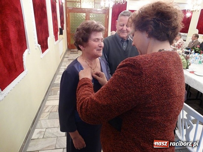 Zdjęcie w galerii na portalu naszraciborz.pl: Złote gody w Kuźni Raciborskiej wiadomości z regionu