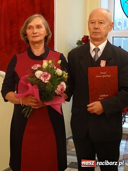 Zdjęcie w galerii na portalu naszraciborz.pl: Złote gody w Kuźni Raciborskiej wiadomości z regionu