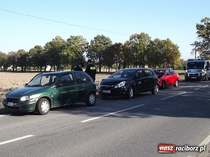 Zdjęcie w galerii na portalu naszraciborz.pl: Kolizja trzech aut na Gliwickiej! wiadomości z regionu